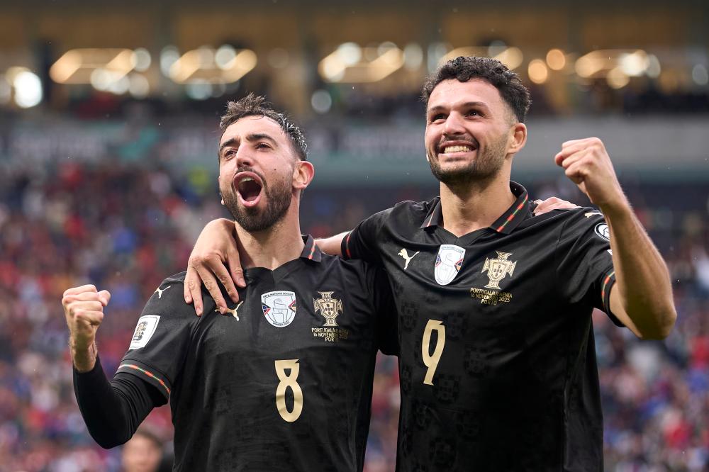 爱游戏-包含全明星赛窗口期再迎强敌，葡萄牙体育防线松动，主帅态度：震撼外界，球探报告显示潜力的词条